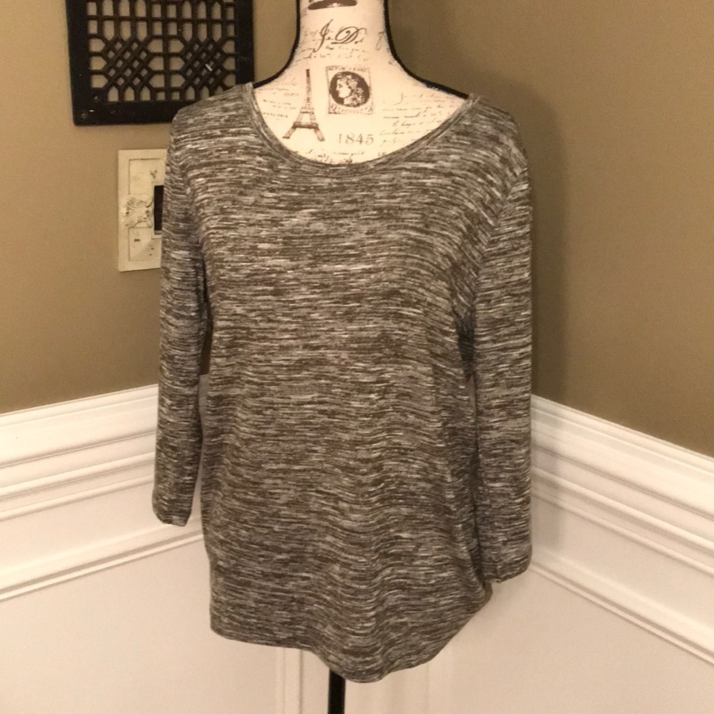 Cato Green and White Knit Top.